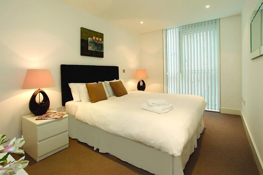 Saco Tower Hill - Lehman Street Apartment Richmond  United Kingdom